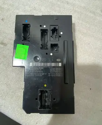 Mercedes-Benz C W204 SAM control unit 2049060205 5DK01102211 2049019702