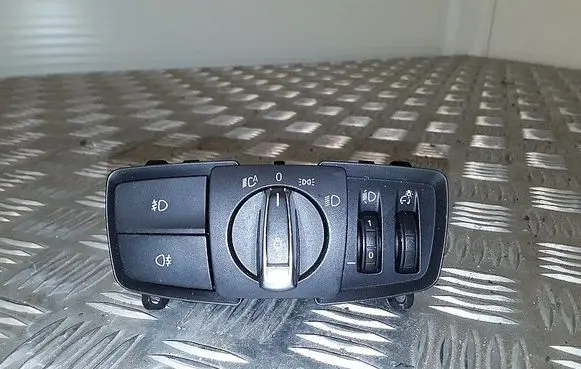 Light switch