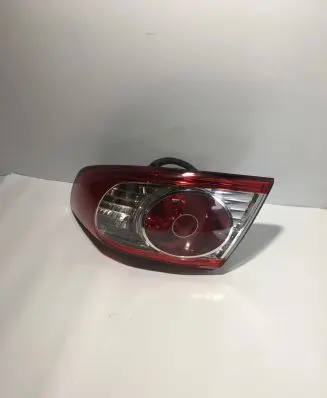 Hyundai Santa Fe Tailgate rear/tail lights 924020B5 A046695