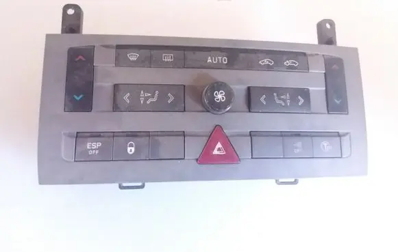 Citroen C5 Climate control unit 96573328YW VP4PUH18C612ME