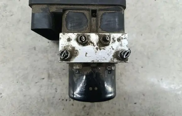 Volvo V50 ABS Pump 