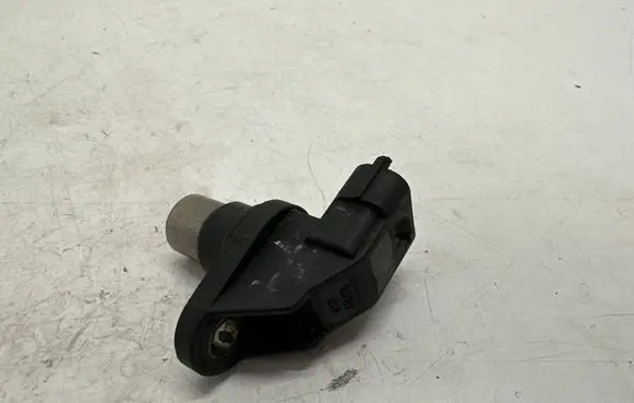 Mercedes-Benz E W211 Camshaft position sensor 0281002406
