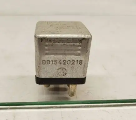Mercedes-Benz W123 Other relay 0015420219