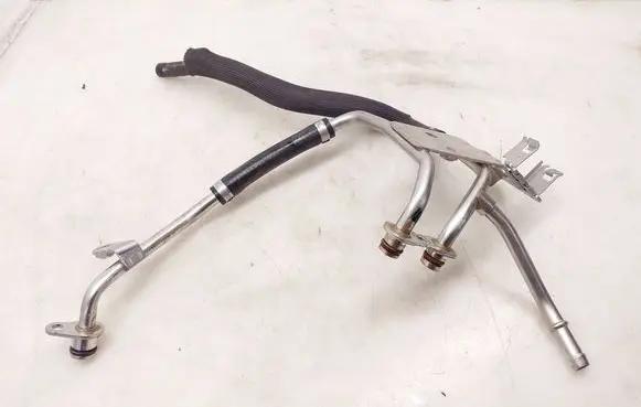 Mercedes-Benz CLA C118 X118 Turbo turbocharger oiling pipe/hose A2822009500