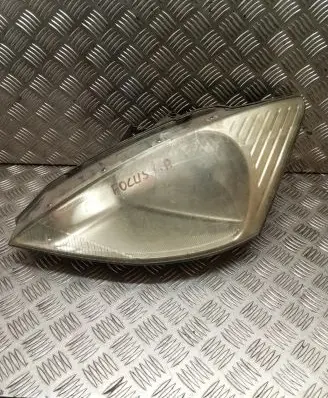 Ford Focus Headlight/headlamp