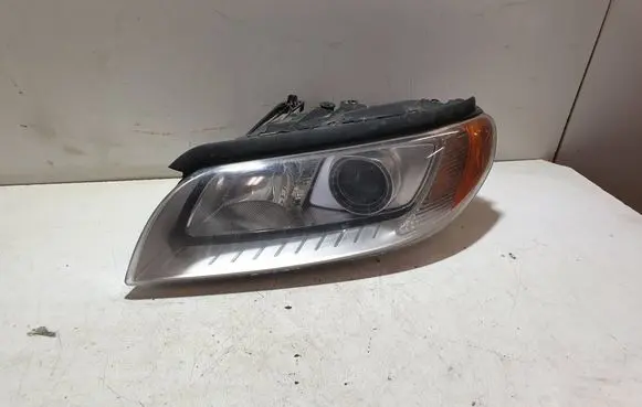 Volvo XC70 Headlight/headlamp 31214347 6333100001