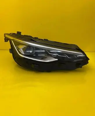 Volkswagen Golf VIII Headlight/headlamp 5H1941036N