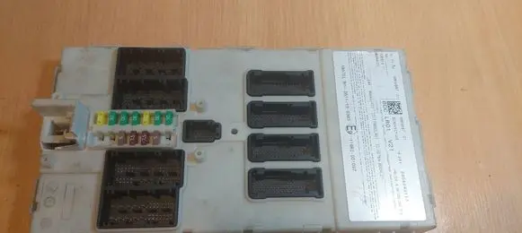 BMW X1 F48 F49 Central body control module 9869887 8854842113 BDC-LR01