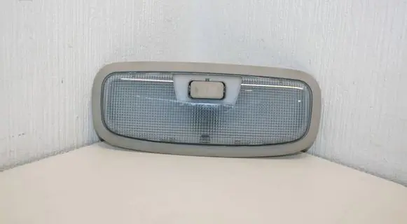 Ford Focus Rear seat light 8A6A13776CA 168461