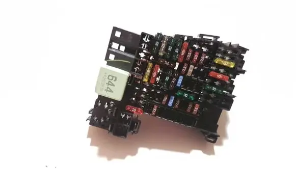 Seat Ibiza V (KJ) Fuse module 2Q0937615A