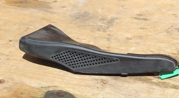Audi A4 S4 B9 Air intake duct part 8W0129618