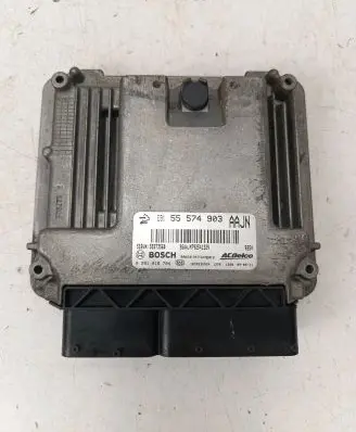 Opel Insignia A Engine control unit/module 55574903 55573560