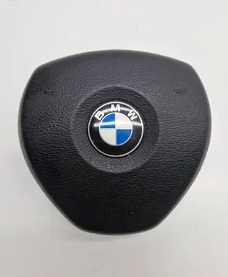 Steering wheel airbag