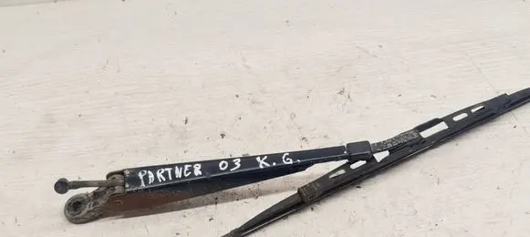 Peugeot Partner Rear wiper blade arm