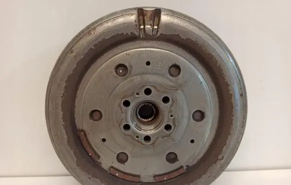 Audi A3 S3 8L Dual mass flywheel 04L105266C