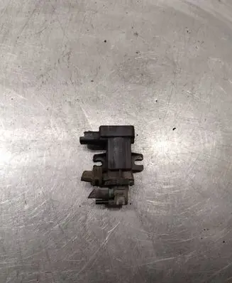 Citroen C3 Turbo solenoid valve 9674084680 091121731