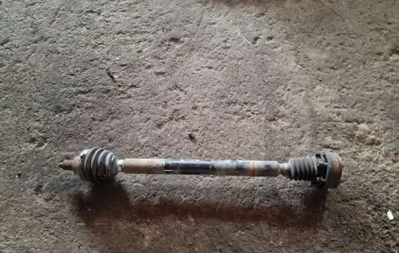 Audi A2 Front driveshaft