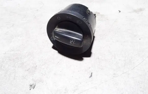 Volkswagen PASSAT B6 Light switch 1K0941431BB