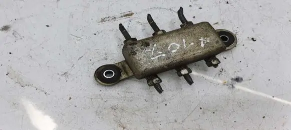 Toyota Prius (XW20) Other engine bay part NOCODE
