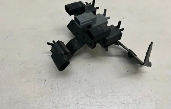 Porsche Cayenne (92A) Turbo solenoid valve 06E133520F 03706283C 079906283B