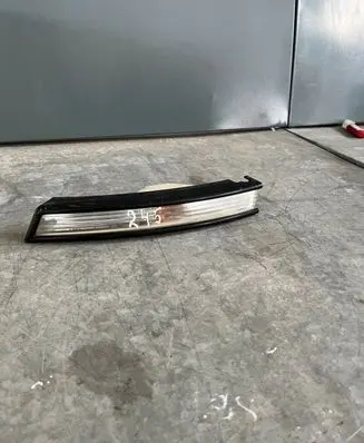 Volkswagen PASSAT B6 Front indicator light 3C0953041L