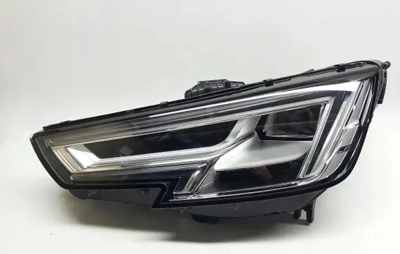 Audi A4 S4 B9 8W Headlight/headlamp 8W0941033B