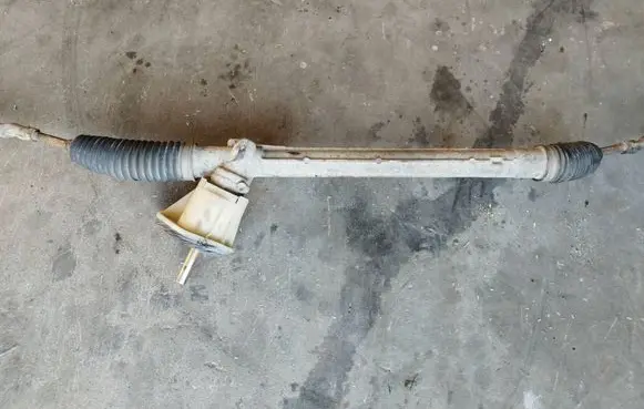 Renault Megane III Steering rack