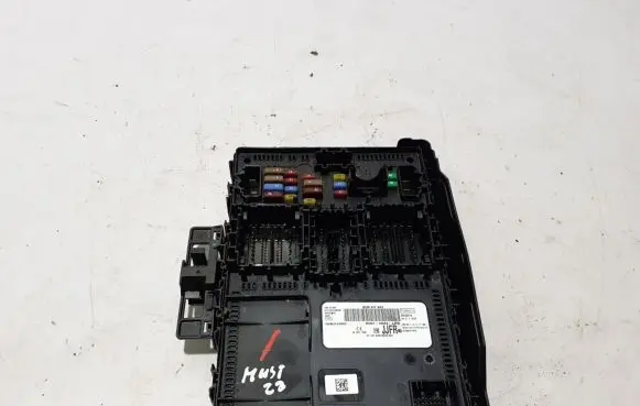 Ford Mach-E I Fuse module MU5T15604JJFR