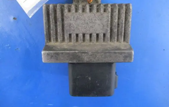 Renault Scenic I Other relay 7700115078
