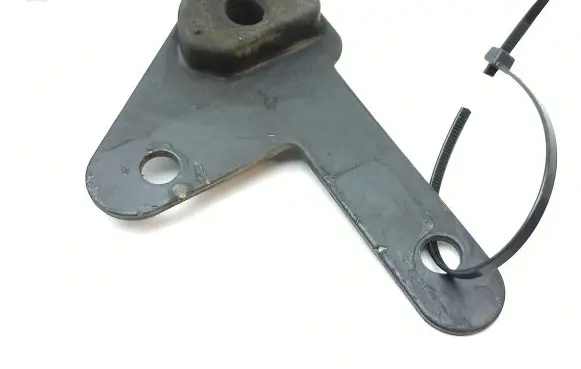 Jaguar XJ X308 Muffler mount bracket/holder 