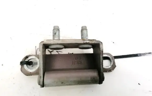 KIA Ceed Tailgate/trunk/boot hinge