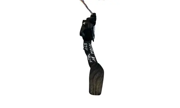 Nissan X-Trail T32 Accelerator throttle pedal 180024CL0B 6PV31340402