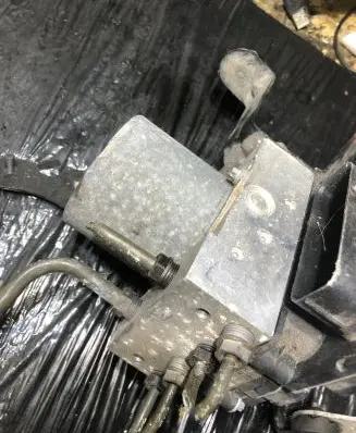 BMW 5 E60 E61 ABS Pump 6774010 6774012