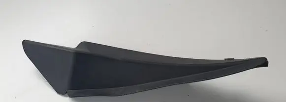 Mazda 3 II Wiper trim