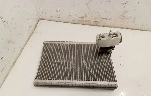 Air conditioning (A/C) radiator (interior)