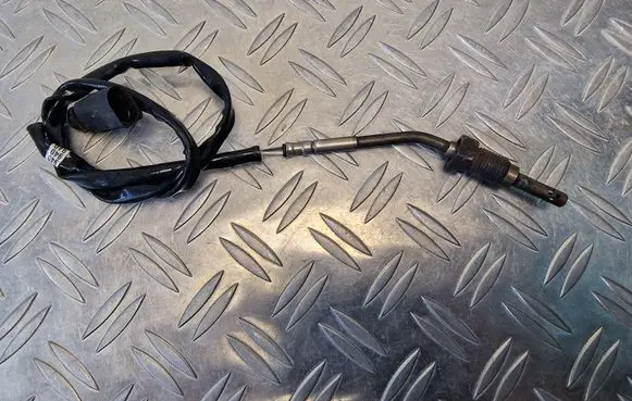 Audi A3 S3 A3 Sportback 8P Exhaust gas temperature sensor 03L906088BS