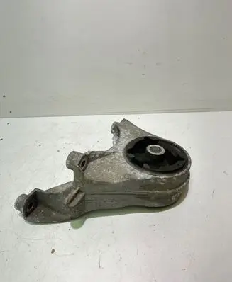 Opel Antara Gearbox mount X04140