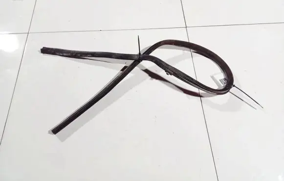 Renault Espace III Rubber seal front coupe door 