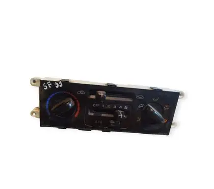 Subaru Forester SF Climate control unit
