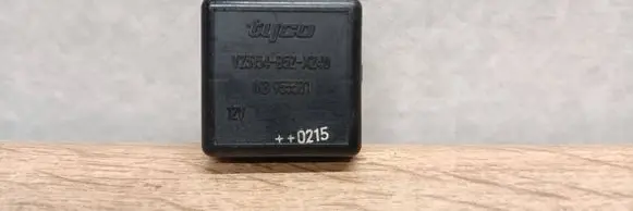 Volvo S40, V40 Other relay V23134B52X240 MB955581 140215