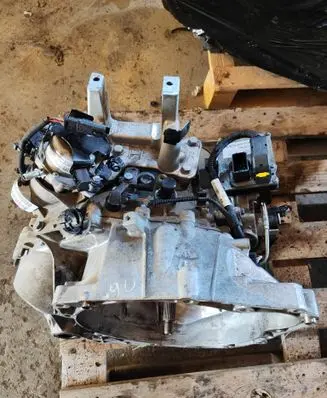 Peugeot 508 RXH Automatic gearbox PH220AA1