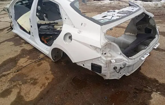 Hyundai Elantra VII Front quarter panel 