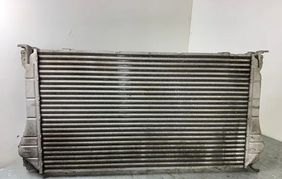 Toyota Avensis T270 Intercooler radiator JD1271003521 1271003521