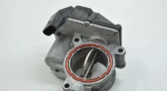 Porsche Cayenne (92A) Throttle valve 057128063E