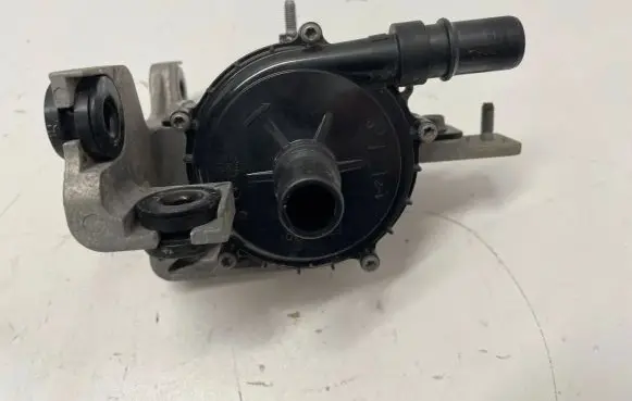 KIA EV6 Electric auxiliary coolant/water pump 210819S1A1