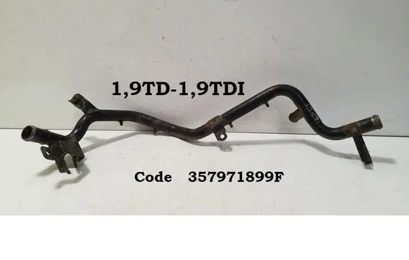 Volkswagen PASSAT B4 Engine coolant pipe/hose 357971899F