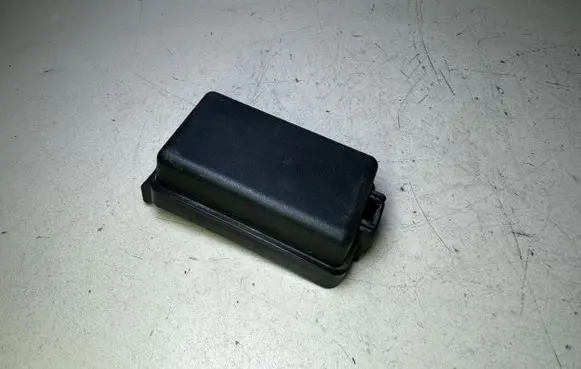 Toyota Land Cruiser (J120) Glow plug pre-heat relay 826623D150