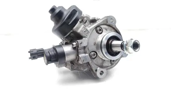 KIA Ceed Fuel injection high pressure pump 331002A600 0445010596