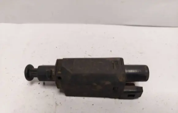 Volkswagen Golf III Brake pedal sensor switch 191945515