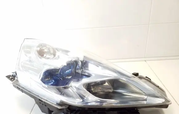 Nissan Leaf I (ZE0) Headlight/headlamp A1K3100001 ICHIKOH1846